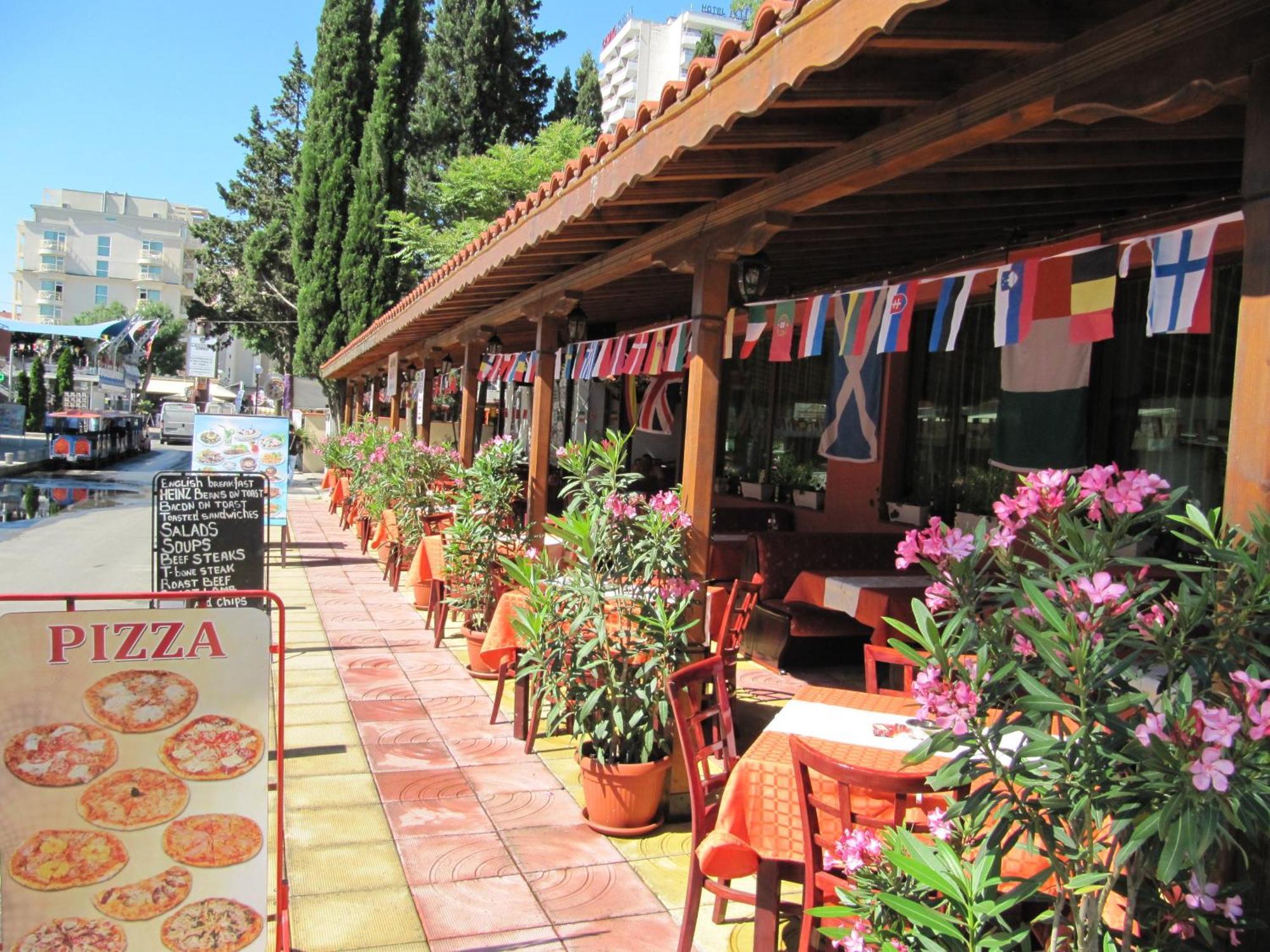 Maverick Hotel Sunny Beach Exterior photo